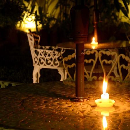 Hotel Palenque Bagian luar foto