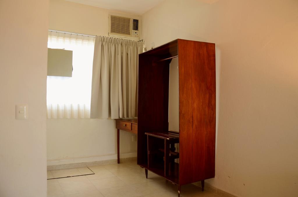 Hotel Palenque Bagian luar foto