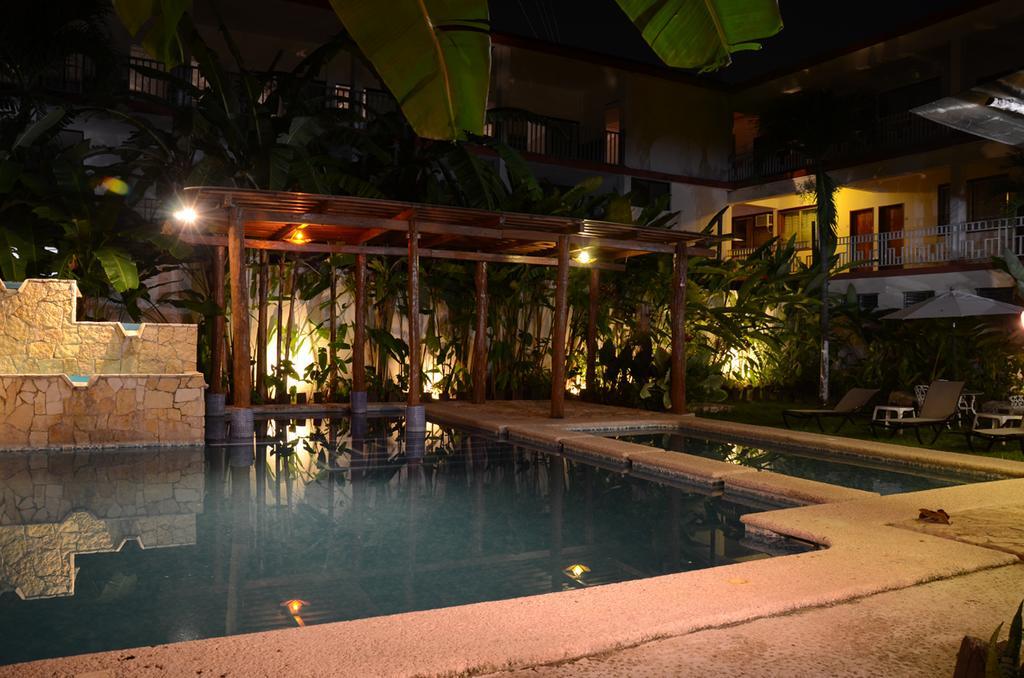 Hotel Palenque Bagian luar foto