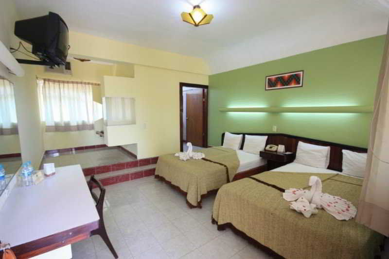 Hotel Palenque Bagian luar foto