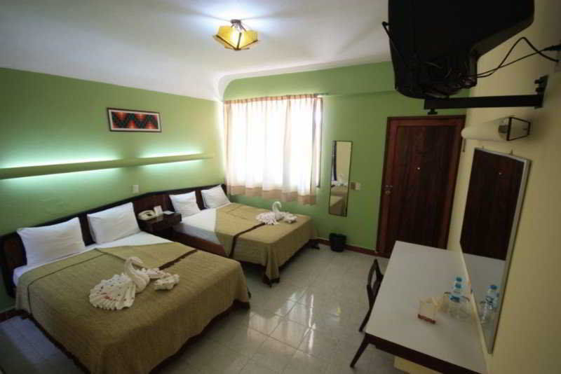 Hotel Palenque Bagian luar foto
